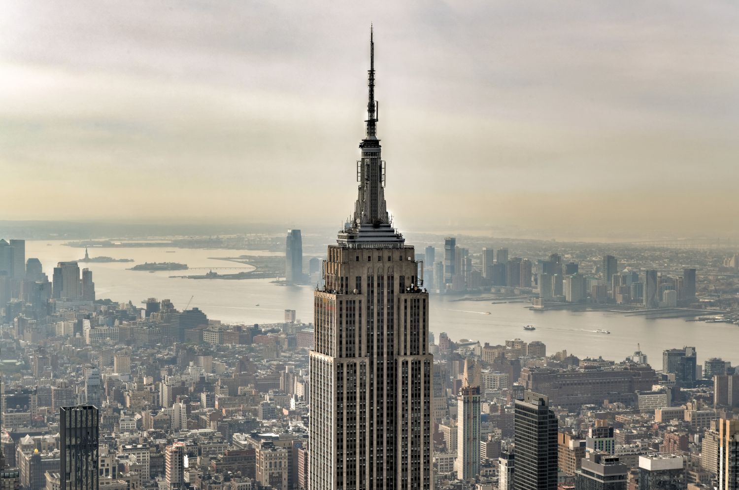 Фрески «Вид на высотку в Нью-Йорке»