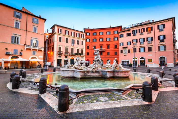 Фреска «Площадь с фонтаном в Риме»