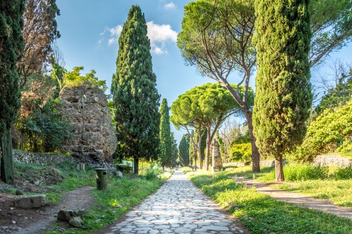 Фотообои «Дорожка в парке Рима»