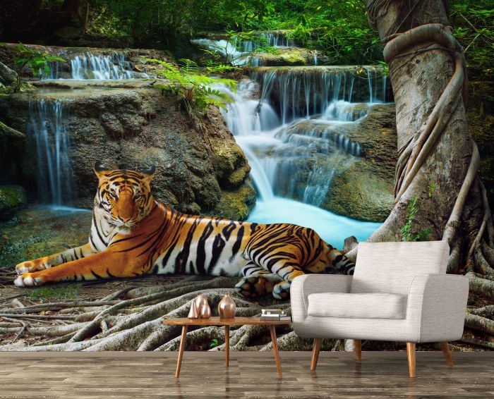 Фреска «Тигр и водопад»